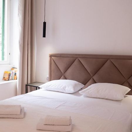 Tower Square Apartments Спліт Екстер'єр фото