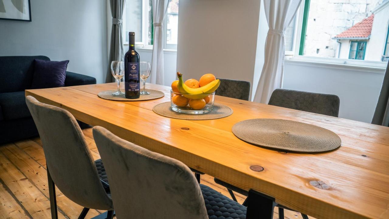 Tower Square Apartments Спліт Екстер'єр фото